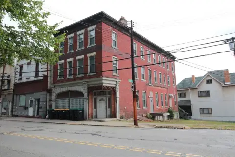 16-Room Hotel with Restaurant