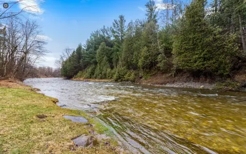 Riverfront Waterfront Land