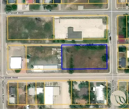 Hardin, MT Commercial Corner Lot