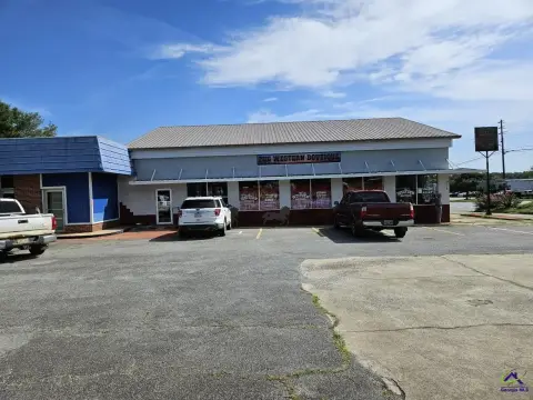 Unadilla Commercial Property on Highway