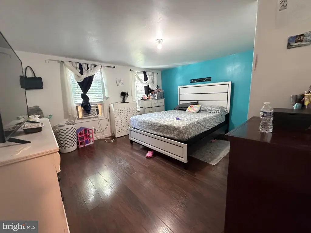Picture 17