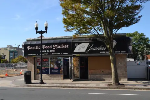 Atlantic City Commercial Investment Opportunity