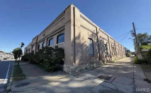 Lafayette Square Historic Warehouse