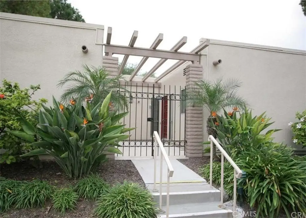 2091 Ronda Granada, Laguna Woods, CA 92637