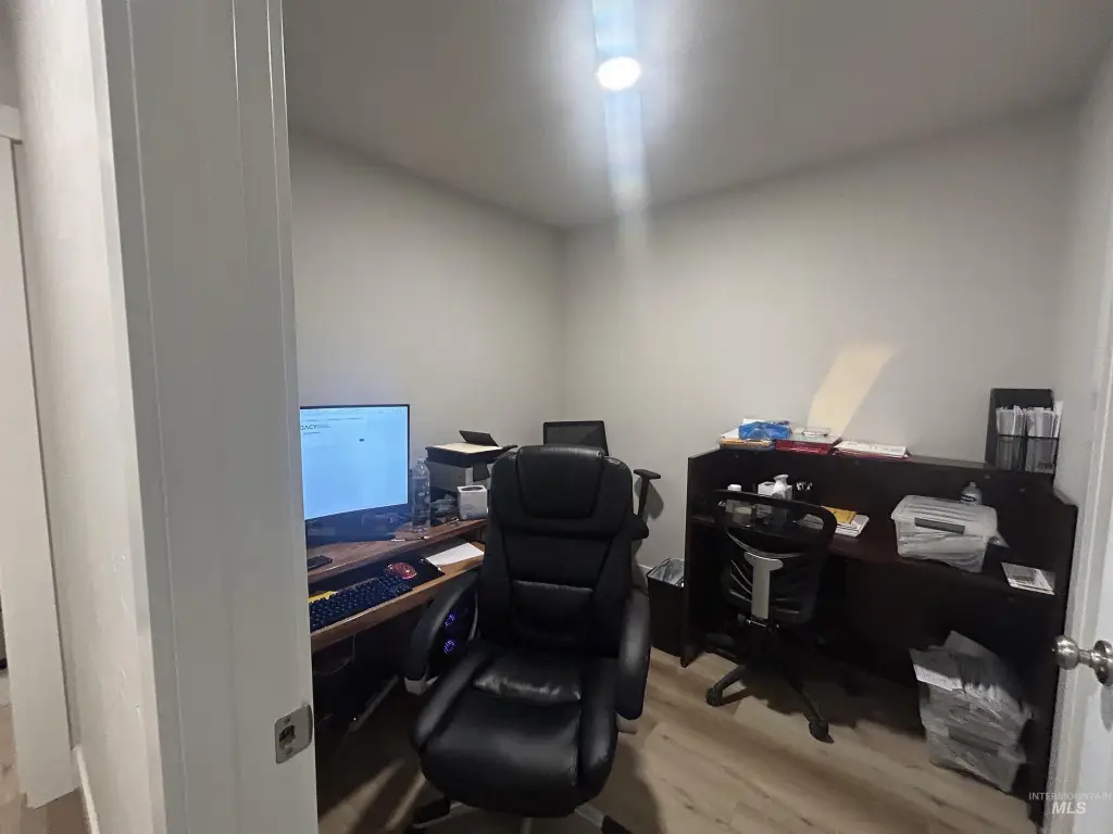 Picture 6