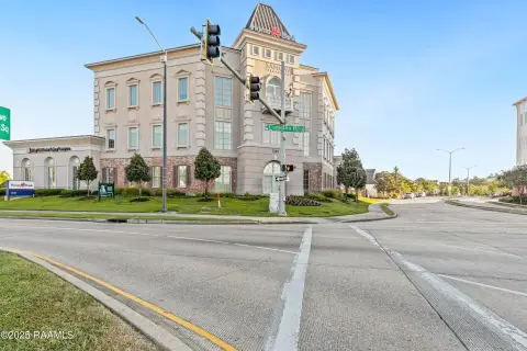 River Ranch Second Floor Office