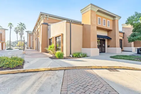 Retail or Office Space Available