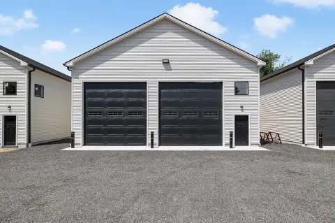 Plainfield Commercial Garage Units For Sale