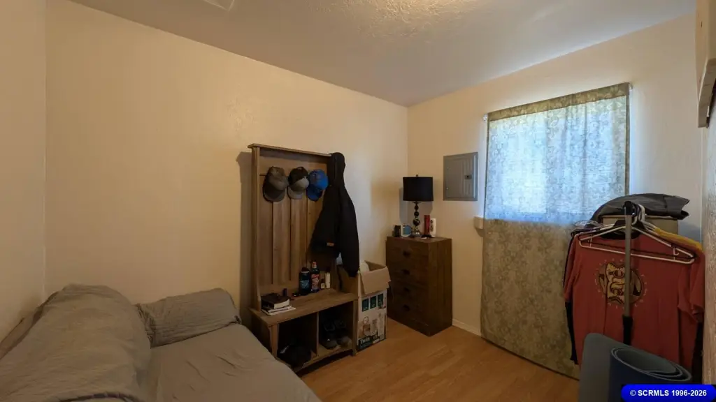 Picture 12
