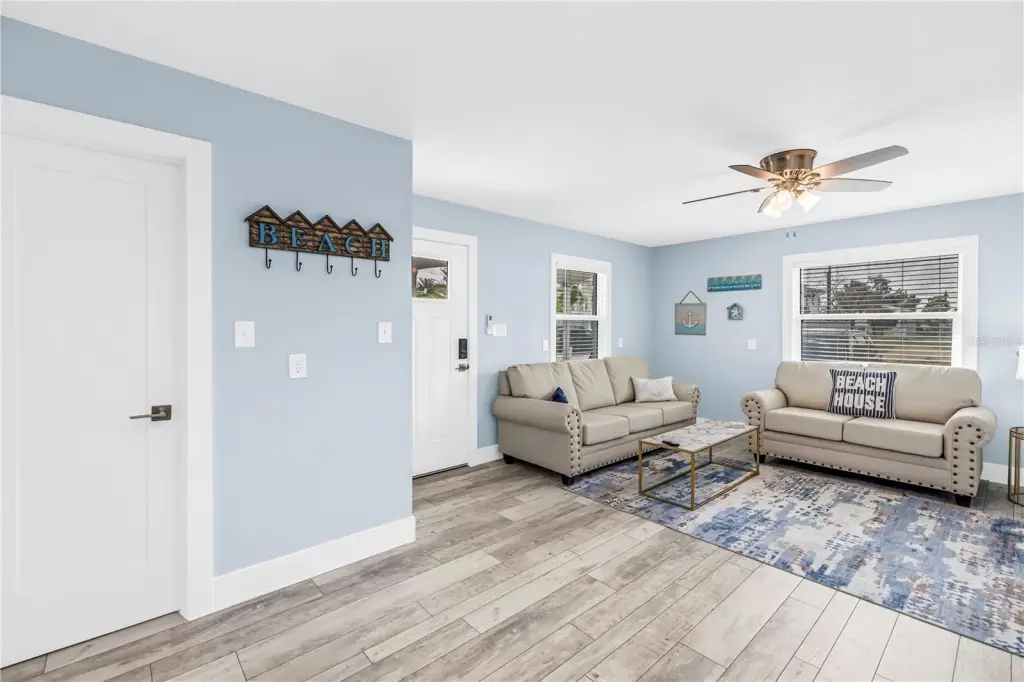 Picture 12