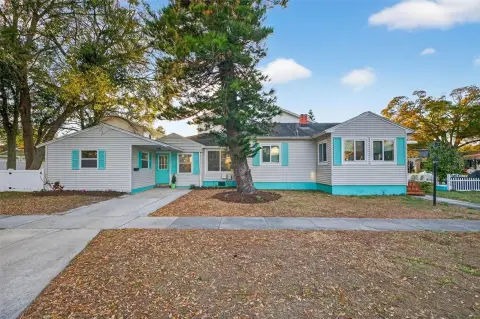 St. Petersburg Duplex Near 4th Street