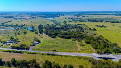 40 Acres on FM 455