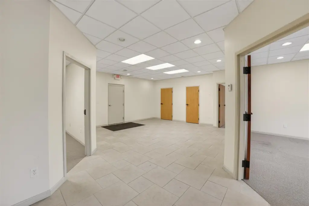 Picture 19