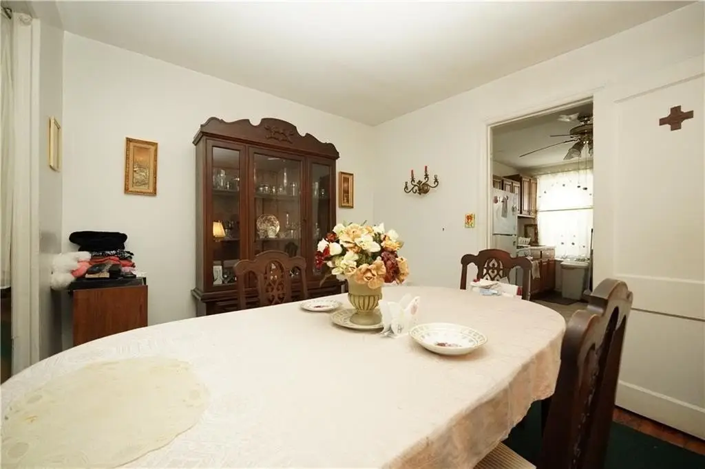 Picture 4