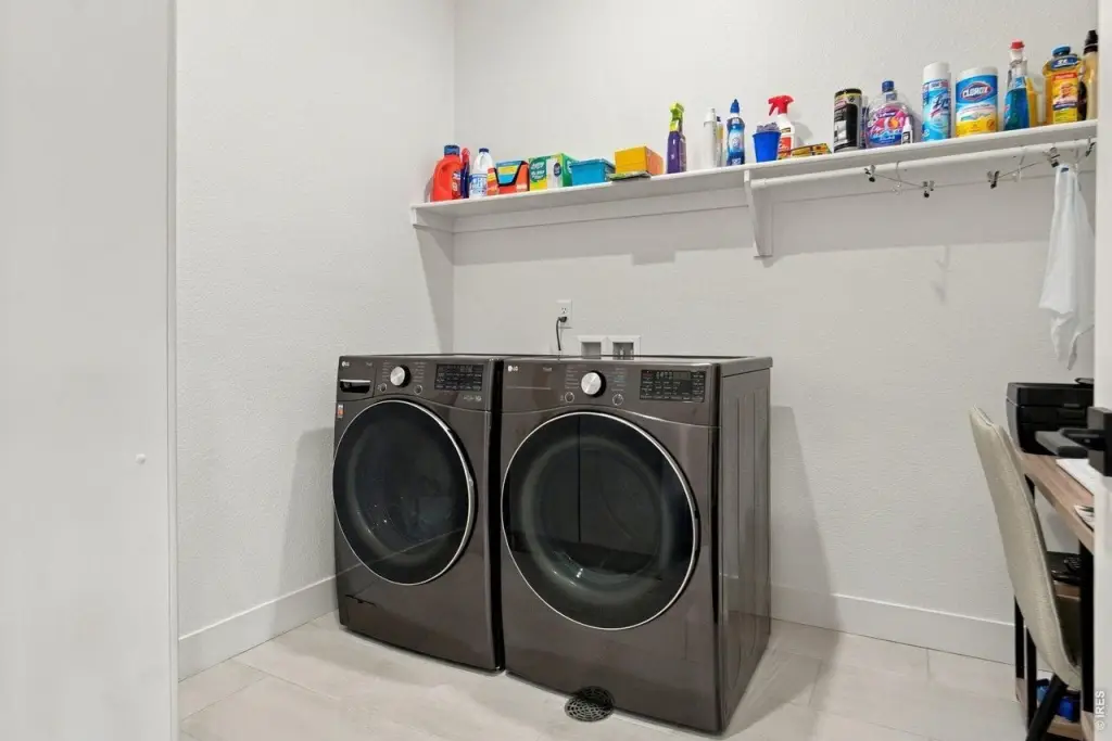Picture 18