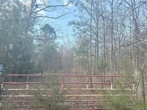 Scenic Acreage in Colcord, OK