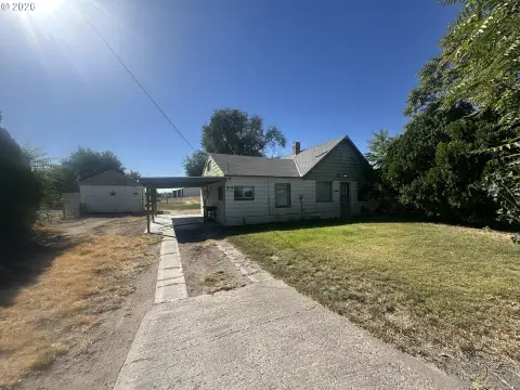 Commercial Land with Existing House