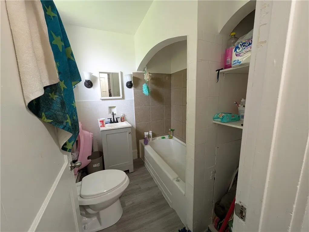 Picture 11