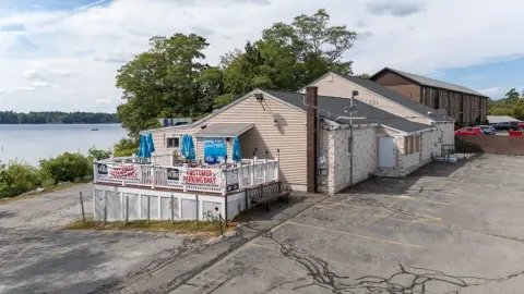 Waterfront Restaurant/Bar Opportunity