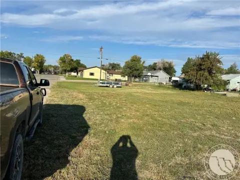 Residential Land in Roundup, MT