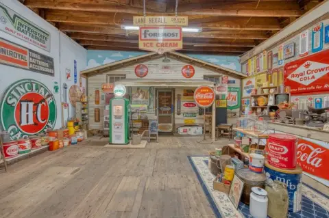 Edison Commercial Buildings and Apartment