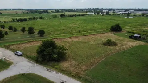 Half-Acre Lot in Whitney, Texas