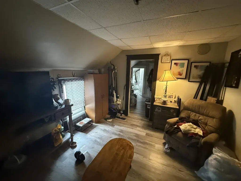 Picture 5