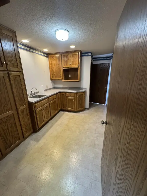 Picture 12