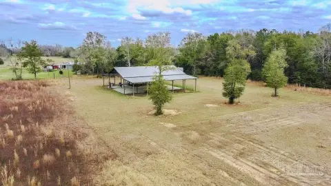 Pace, FL Land with Barn