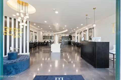 Turn-Key Salon in Toms River