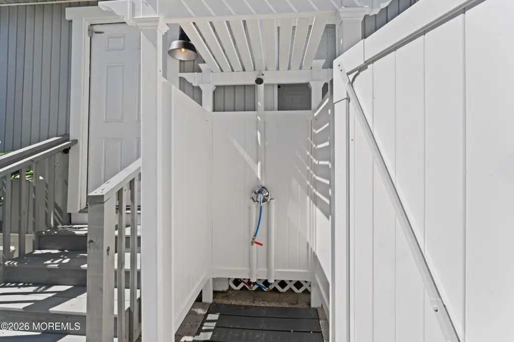 Picture 33