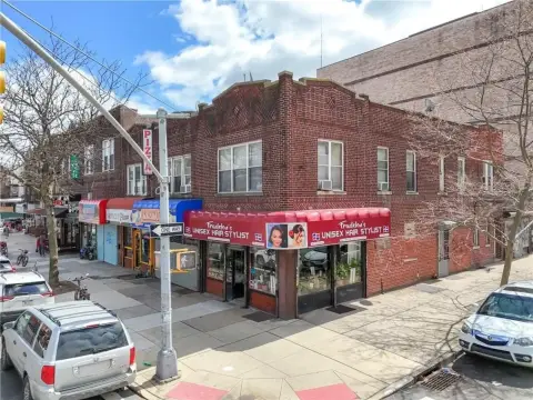 Brooklyn Mixed-Use Property For Sale