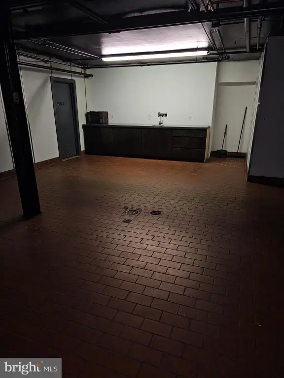 Picture 48