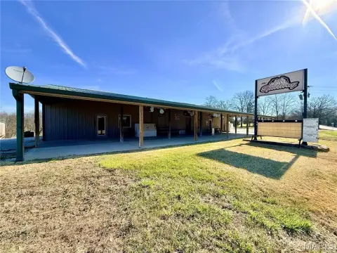 Turnkey Business Opportunity Near Lake