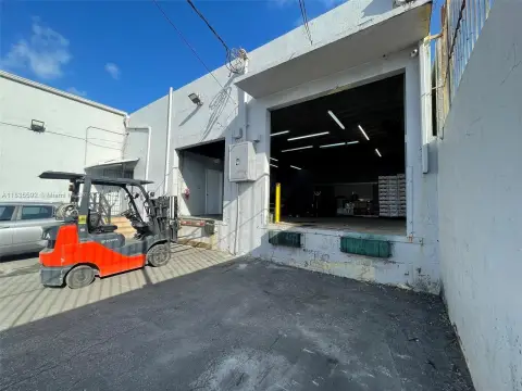 SoFlo Produce Distribution Business