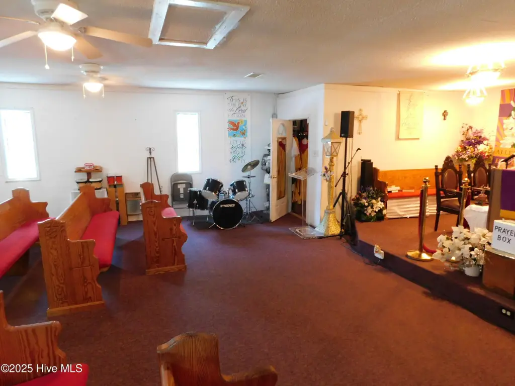 Picture 19