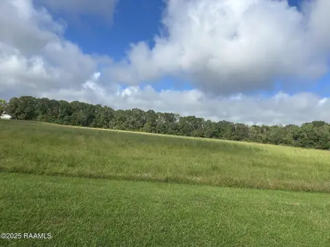 13.22 Acres in Ville Platte