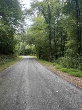 Unrestricted Creekfront Land