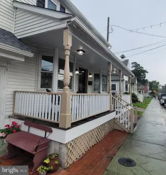 Retail Space with Covered Porch