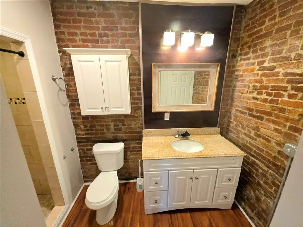 Picture 8