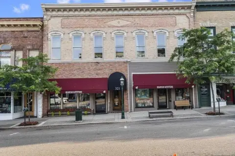 Prime Retail Space in Petoskey