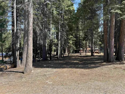 Lake Almanor Residential Lot
