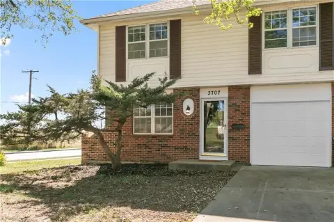 Updated Duplex in Kansas City