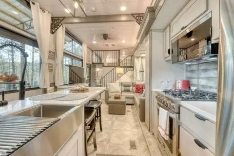 Move-In Ready Mountain Getaway