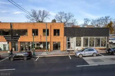 Teaneck Commercial Space for Lease