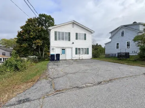 Two-Unit Duplex with Sunroom