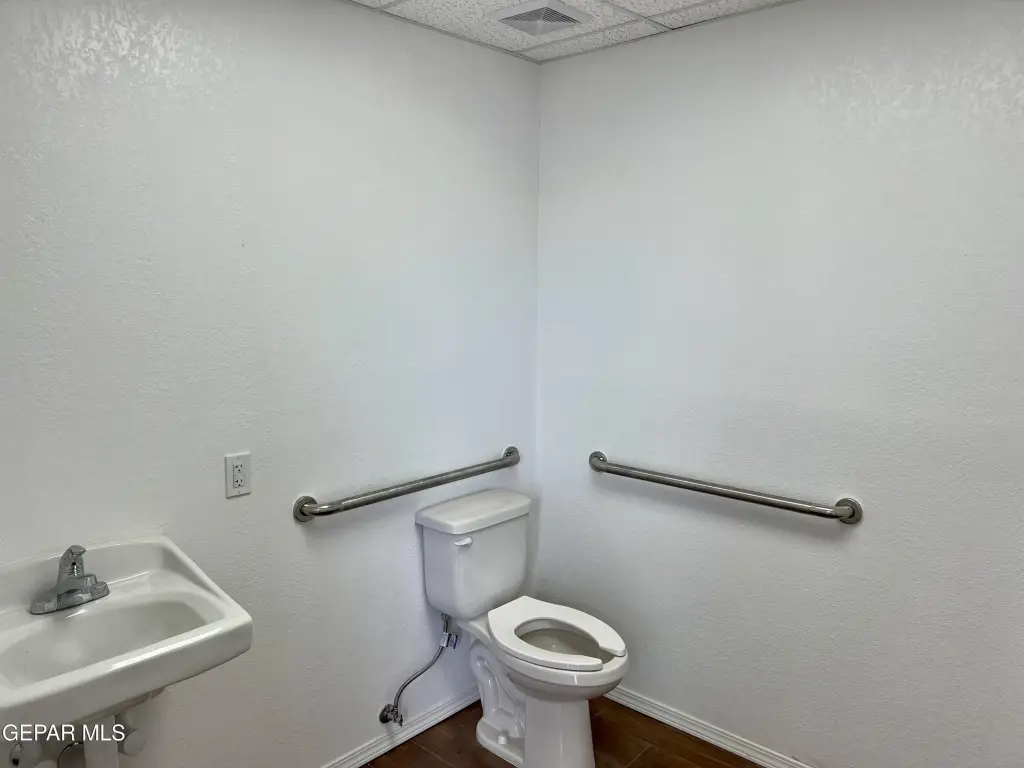 Picture 32