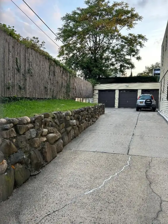 Picture 3