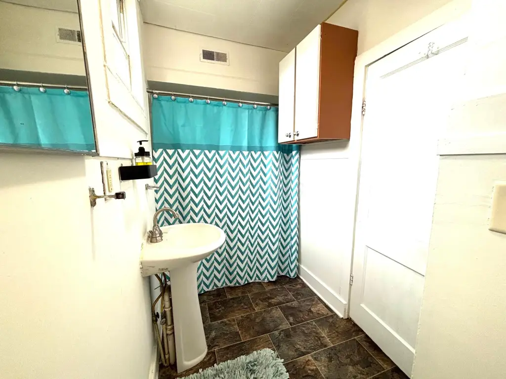 Picture 9