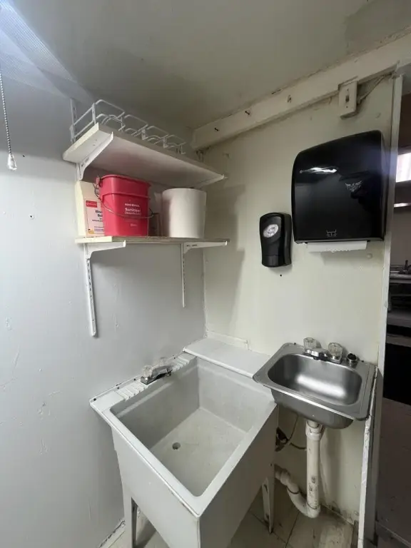 Picture 9